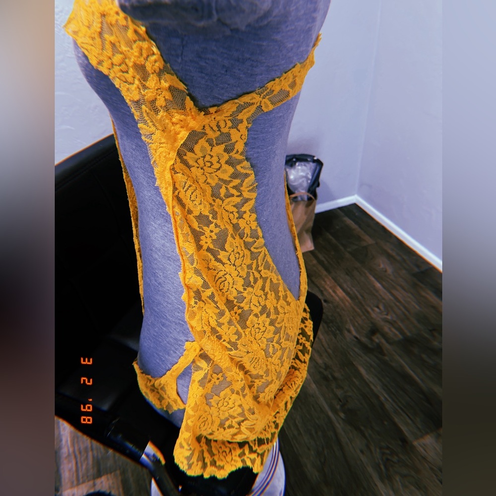 ~BODY ME~ - Picture 3 of 4